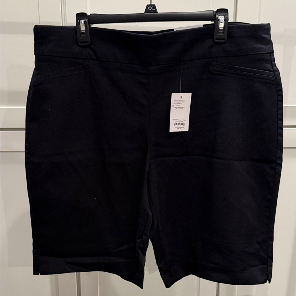 Croft & Barrow Women's Classic Black Bermudas